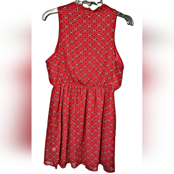 Xhilaration Red Patterned Womens' Dress Size Large - Picture 2 of 3